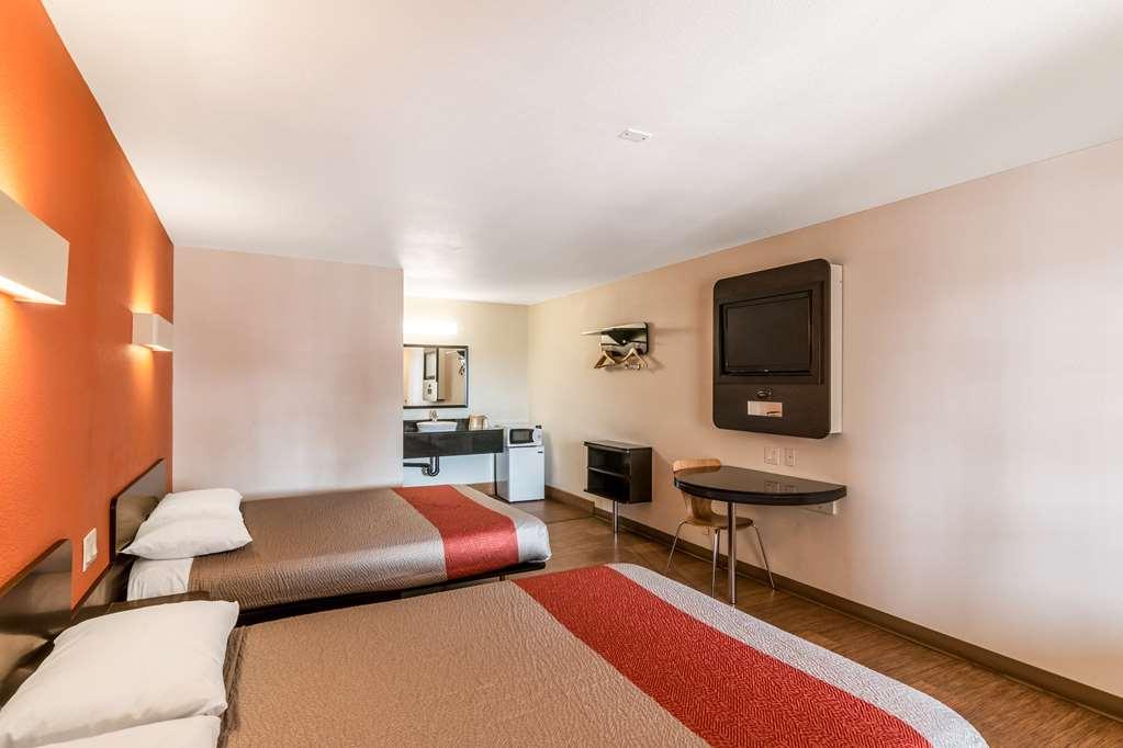 Motel 6 Bell Gardens Rom bilde