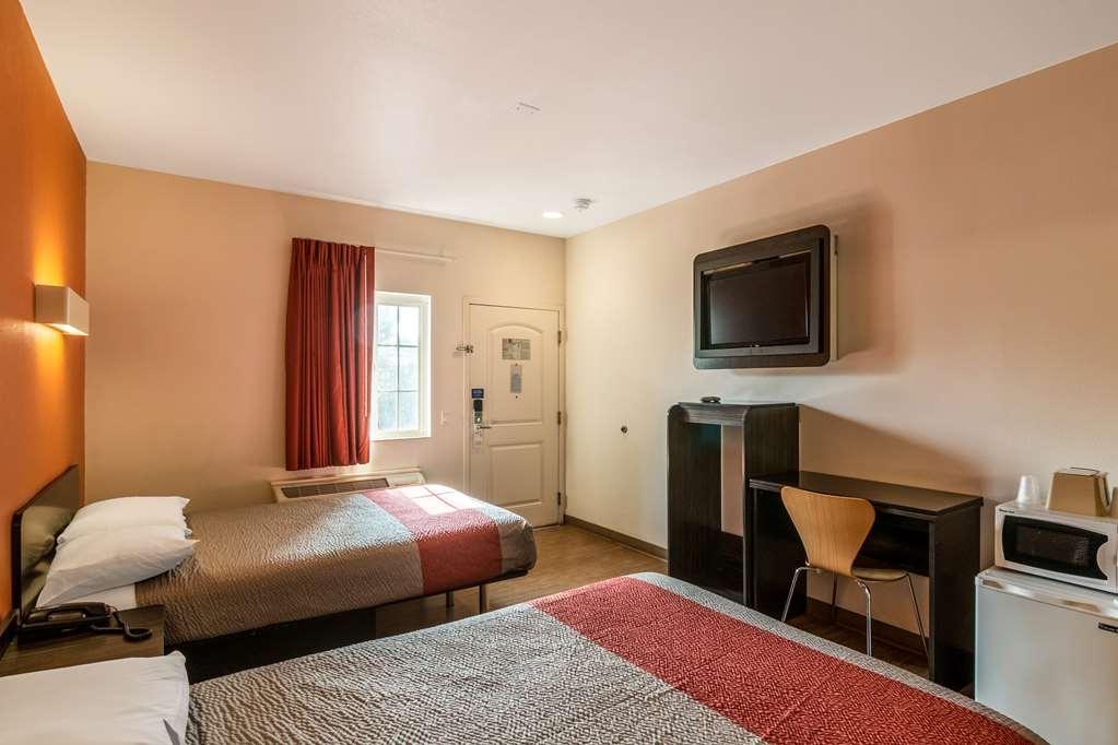 Motel 6 Bell Gardens Rom bilde