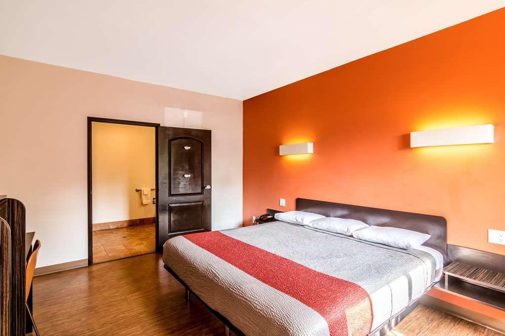 Motel 6 Bell Gardens Rom bilde