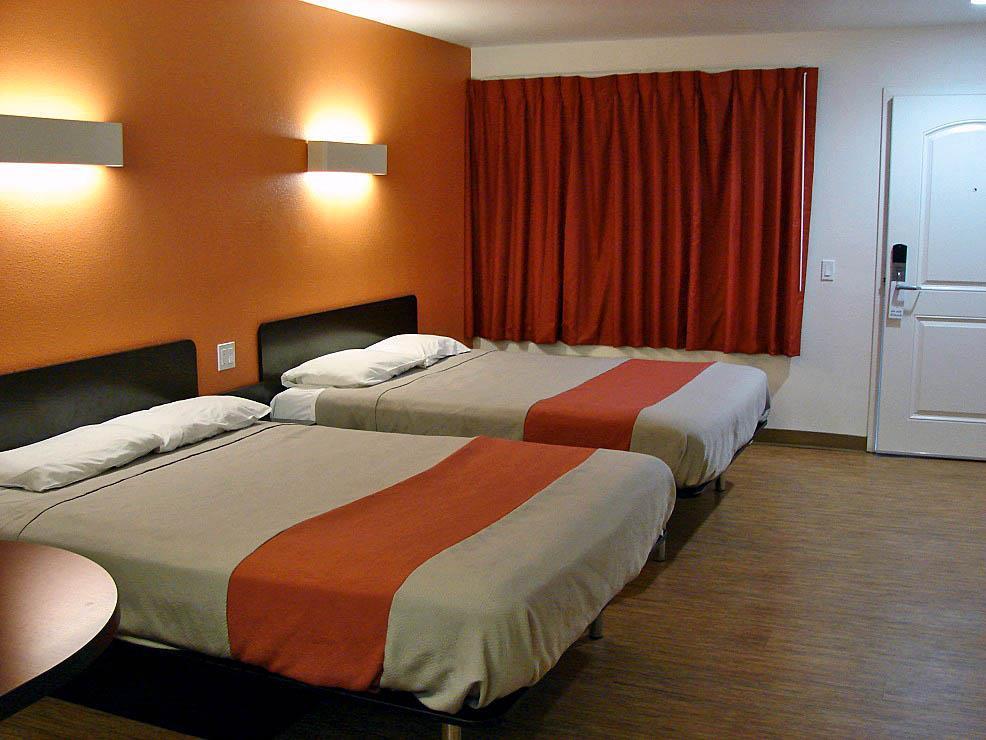 Motel 6 Bell Gardens Rom bilde