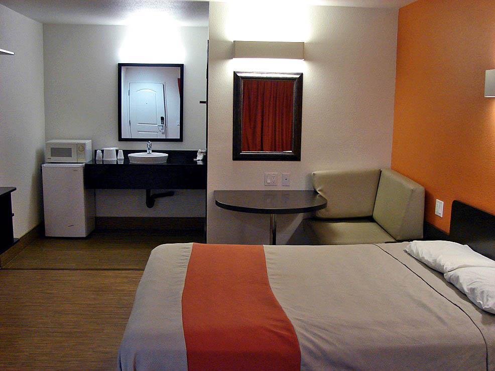 Motel 6 Bell Gardens Rom bilde