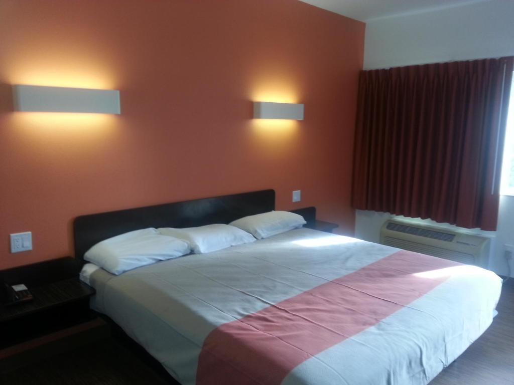 Motel 6 Bell Gardens Rom bilde